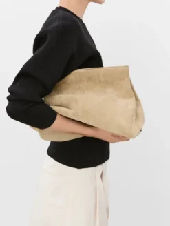 Flattered - Clay Clutch mokkanahkaa, sand