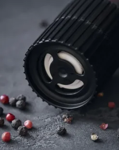 Nicolas Vahé - Pepper, Lemon Peel
