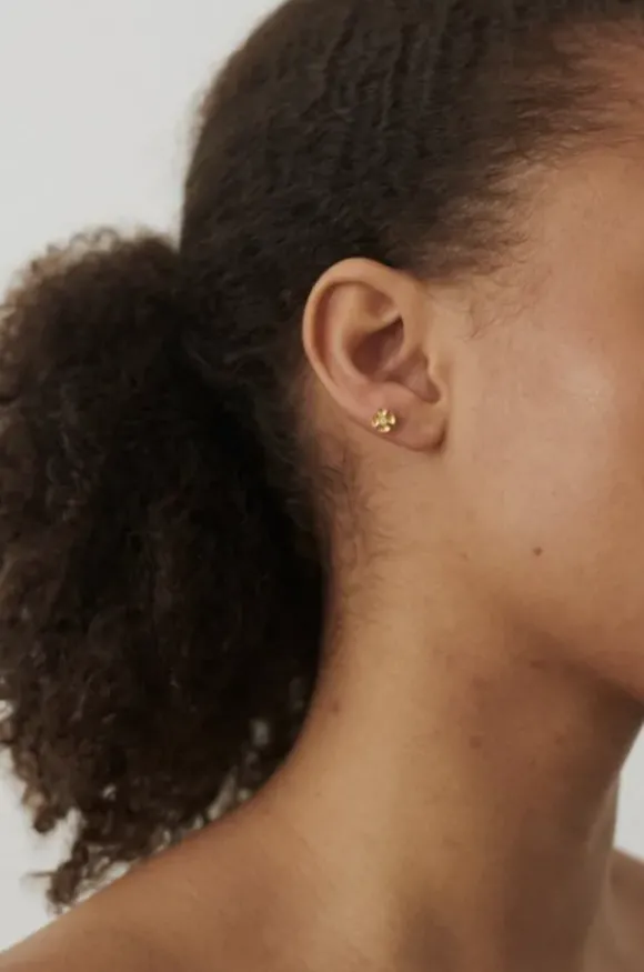 Pernille Corydon - Anemone Helix Piercing, kulta