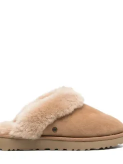 UGG - Classic slipper II, chestnut
